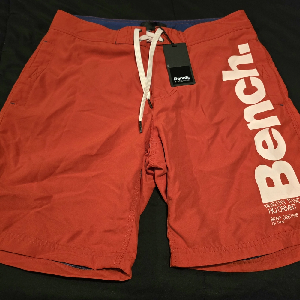 Bench Urbanwear Men's Board Swim Shorts Red & White‎ NWT Size 32 Medium